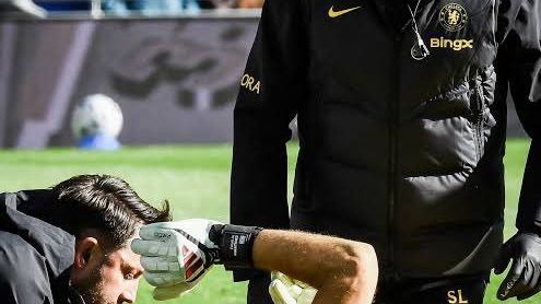 Chelsea gives an update on Emiliano Martínez's injury — News news on dripviewz