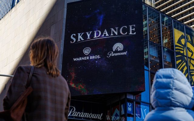 Skydance Is Here: Warner Bros. Tower, New York Offices Quickly Get Rebranded Following Merger — News story on dripviewz