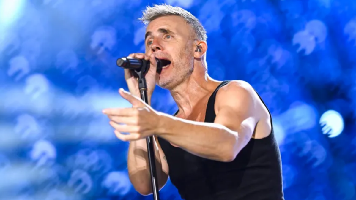 Gary Barlow makes tour announcement 'with a heavy heart' — News news on dripviewz