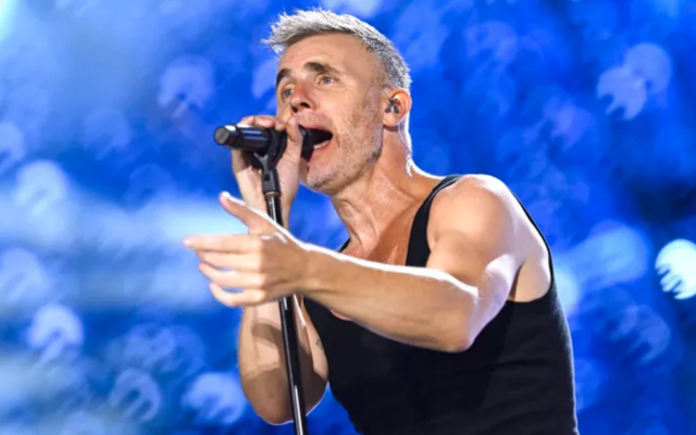 Gary Barlow makes tour announcement 'with a heavy heart'