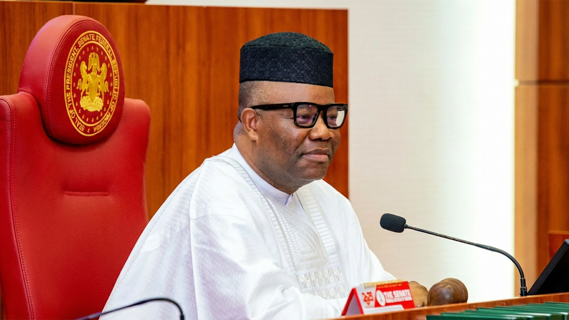 Inside the Akpabio-Oshiomhole rift over 11th senate leadership