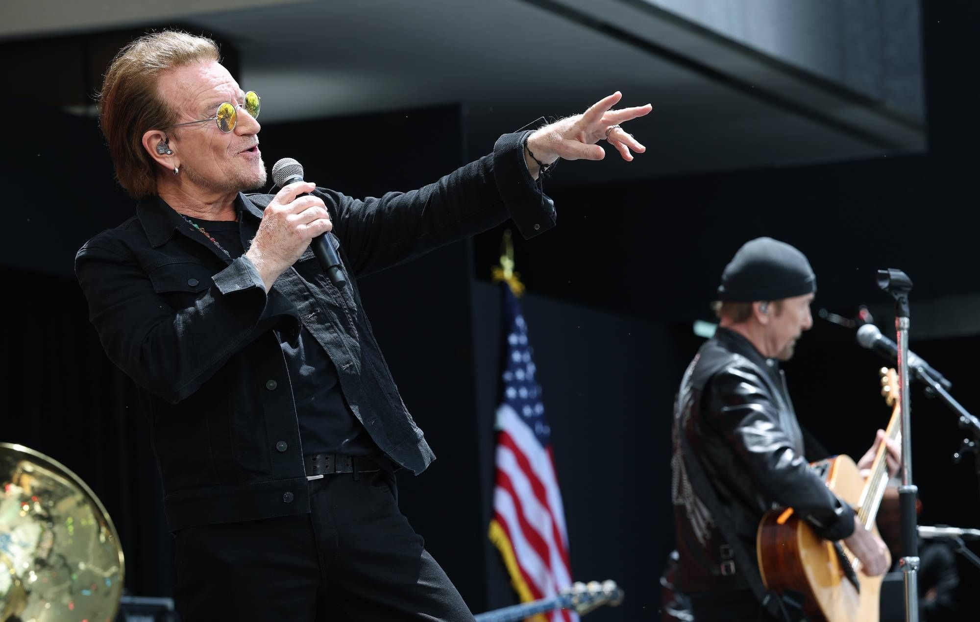 U2 to skip Chile on Latin American tour for first time after negotiations reportedly fall through — News story on dripviewz