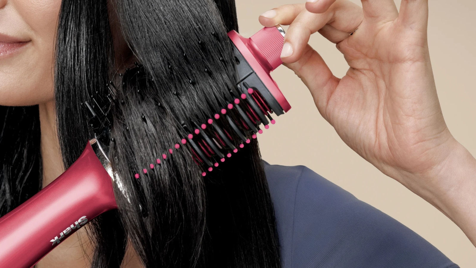The Shark Glossi is now $130 cheaper than Dysons rivaling AirSmooth dryer brush — News story on dripviewz
