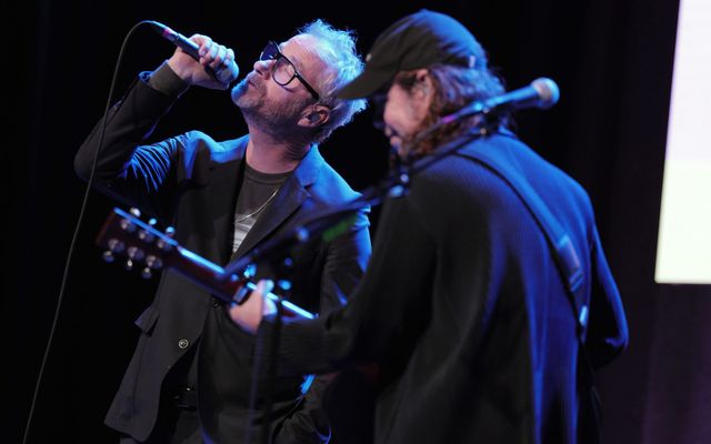 The National joined by Richard Reed Parry and play '90-Mile Water Wall' for first time since 2014 at first full gig in two years