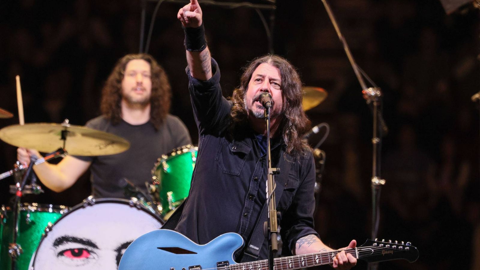 Watch Foo Fighters cover The Beatles' 'I Want You (She's So Heavy)' in Liverpool at second Anfield show — News news on dripviewz