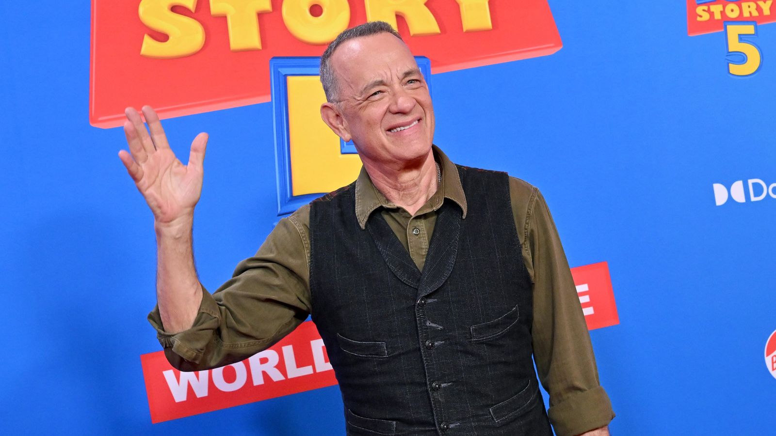 Tom Hanks 'couldn't stop laughing' at Woody's new look in Toy Story 5 — Reality Tv news on dripviewz