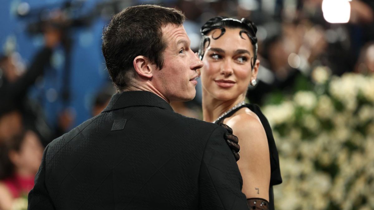 Dua Lipa and Callum Turner Share Stunning Wedding Photos From Ceremony in Sicily — News news on dripviewz
