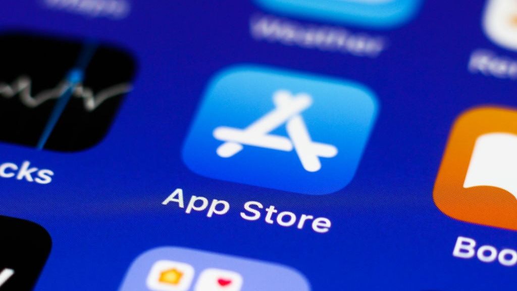 Apple adds further App Store restrictions around AI nudify apps — News news on dripviewz