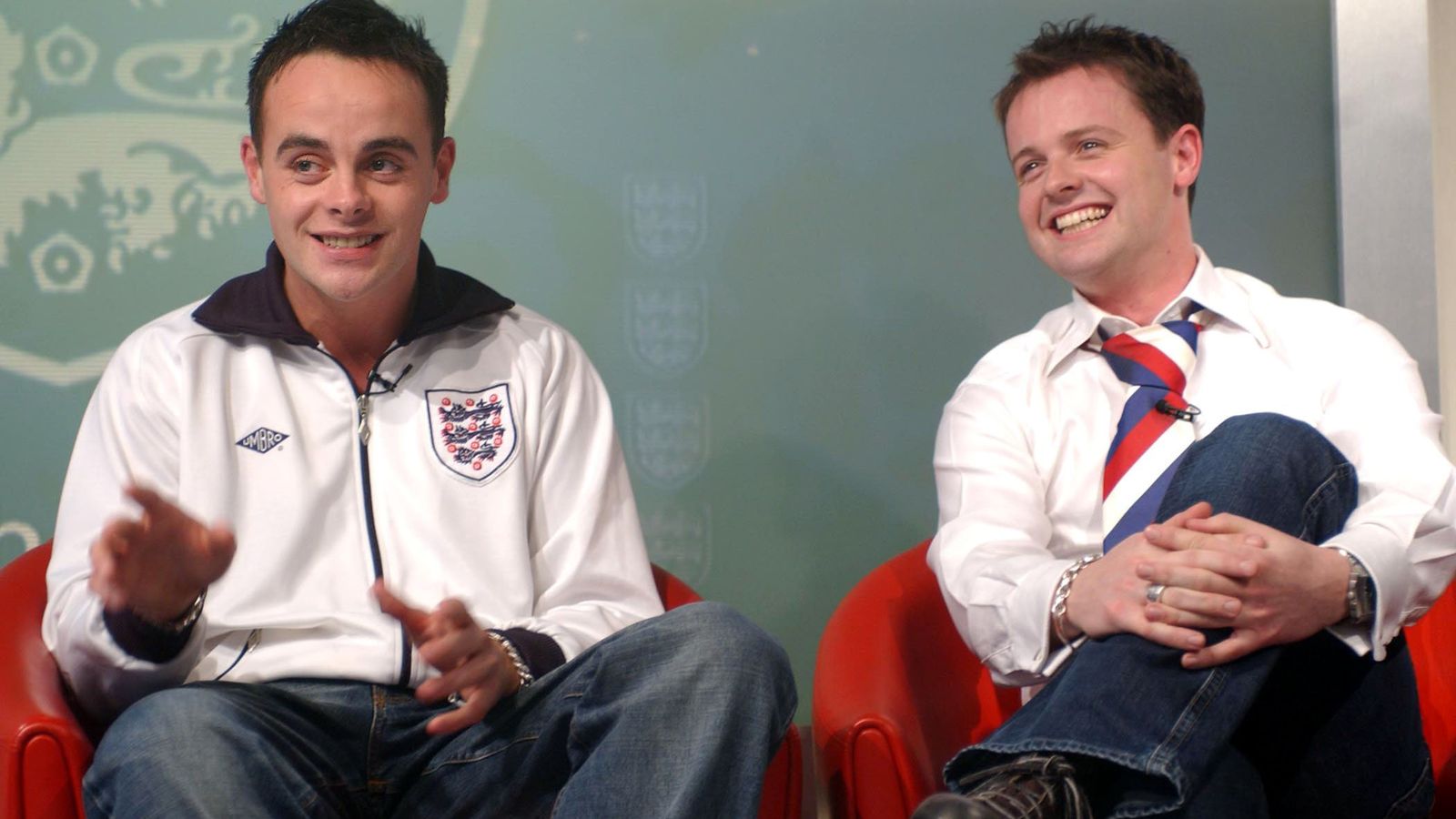 Ant and Dec vow to remake iconic 2002 music video if England win World Cup — Music news on dripviewz