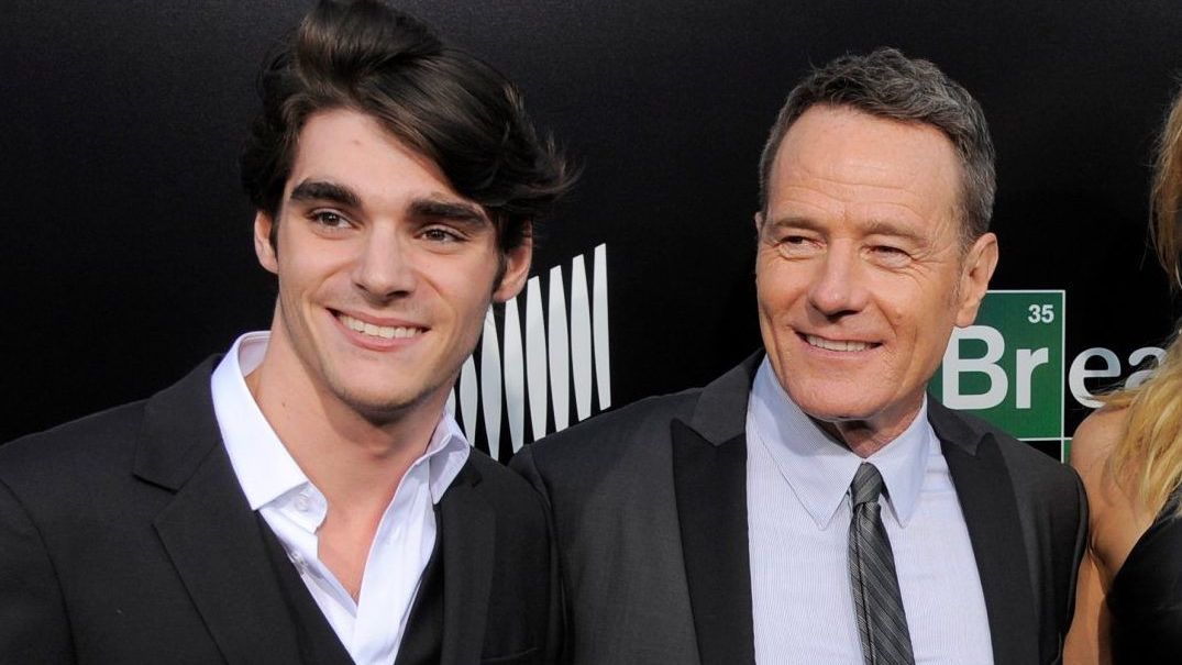 Bryan Cranston mourns on-screen son RJ Mitte after actor's shock death — Movies news on dripviewz