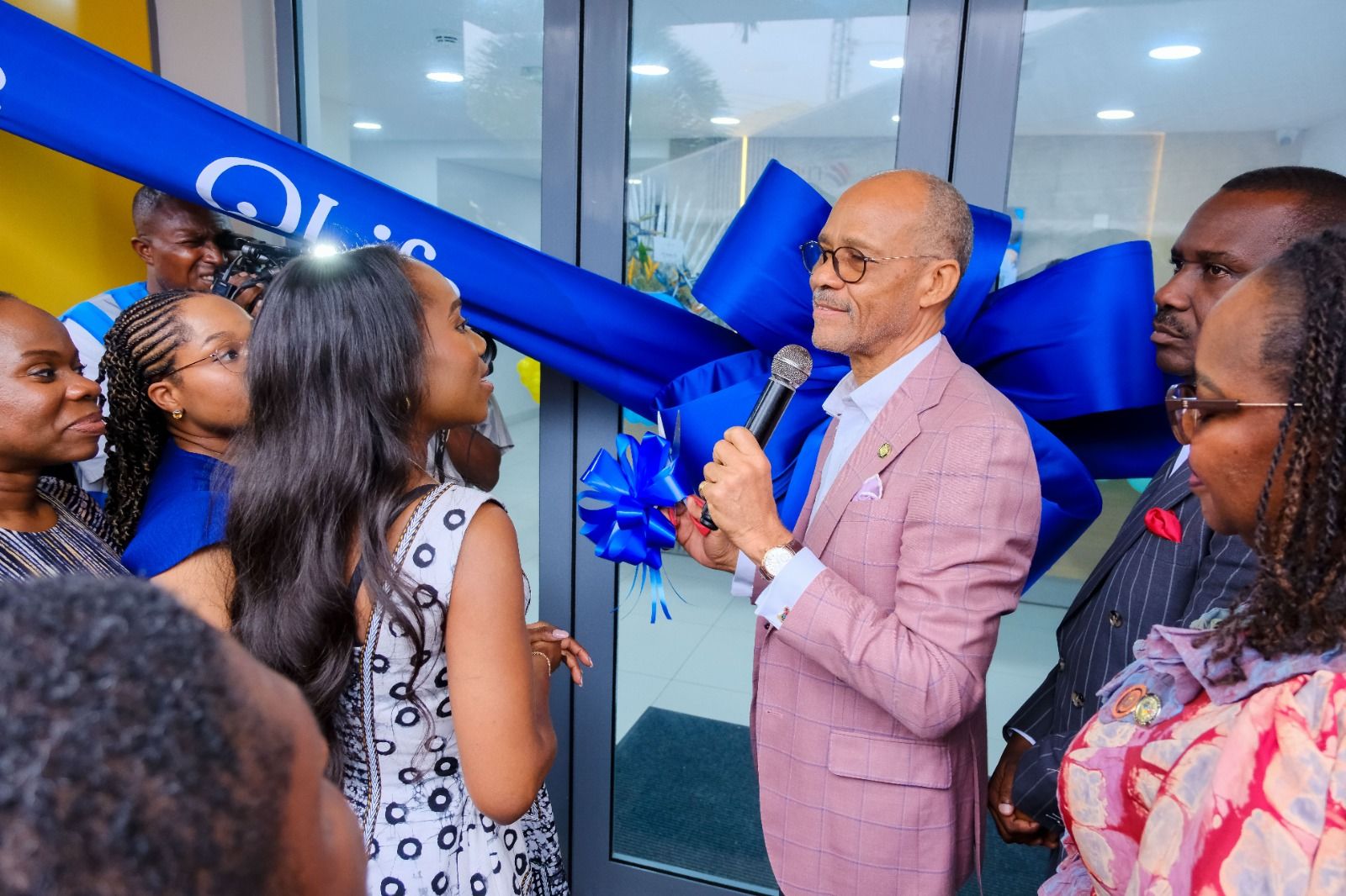QLife Family Clinic Unveils Upgraded Facility, Celebrates 25 Years of Caring for Nigerian Families — News story on dripviewz