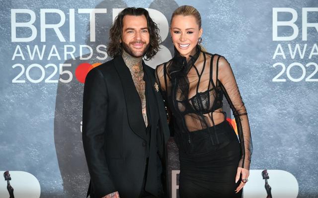 Inside Olivia Attwood and Pete Wicks' 'secret romance' as they finally go official — News story on dripviewz