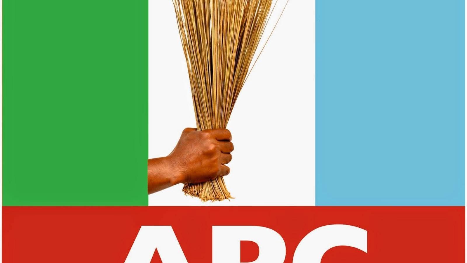 APC retains Akpabio, 4 Govs for Senate race — Politics news on dripviewz