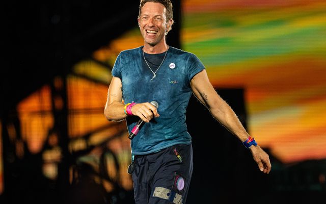 The Coldplay kiss cam scandal happened a year ago and we're still not over it