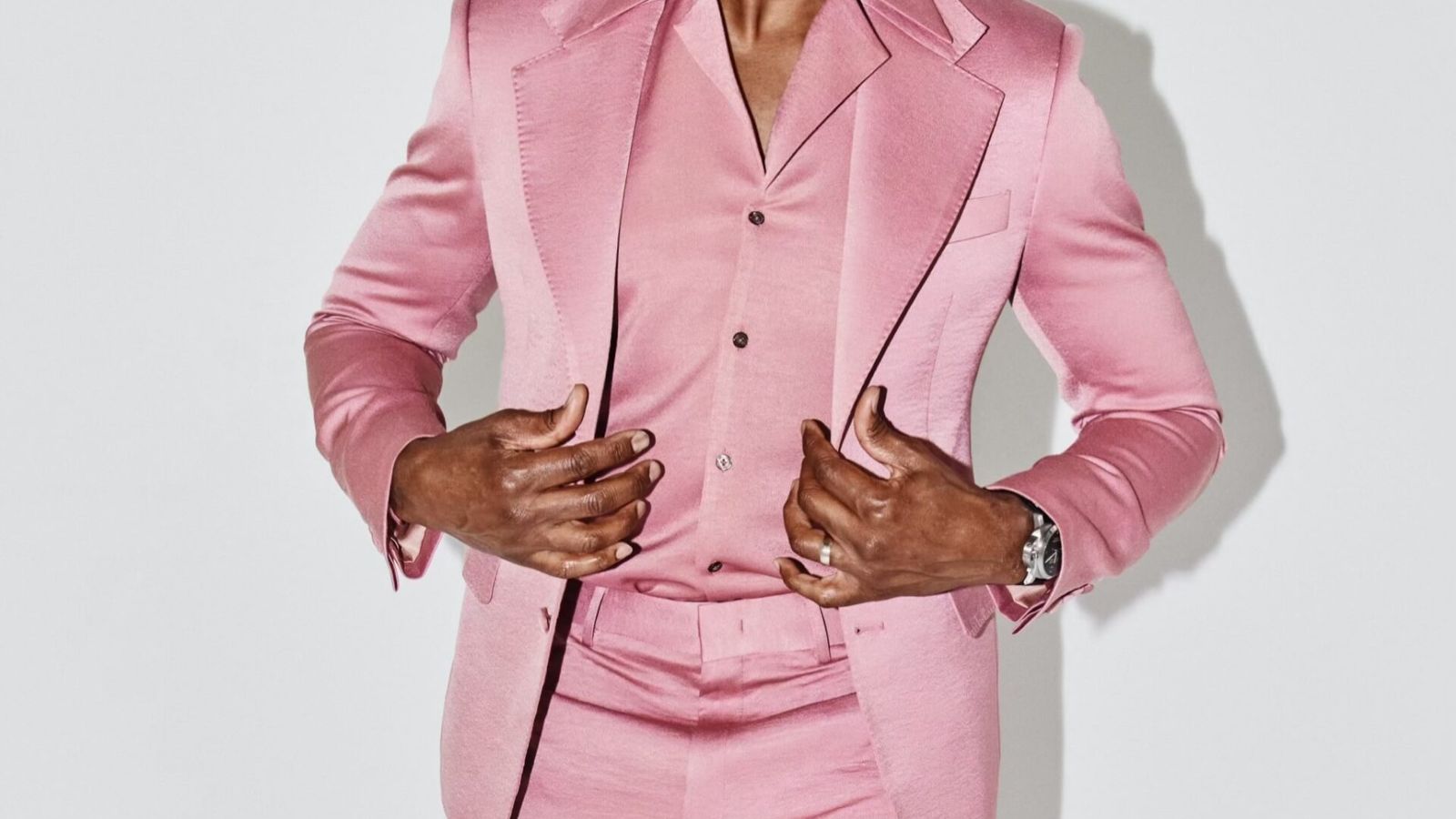 Morris Chestnut Just Made Rose Pink the Colour Every Stylish Man Should Try — News news on dripviewz