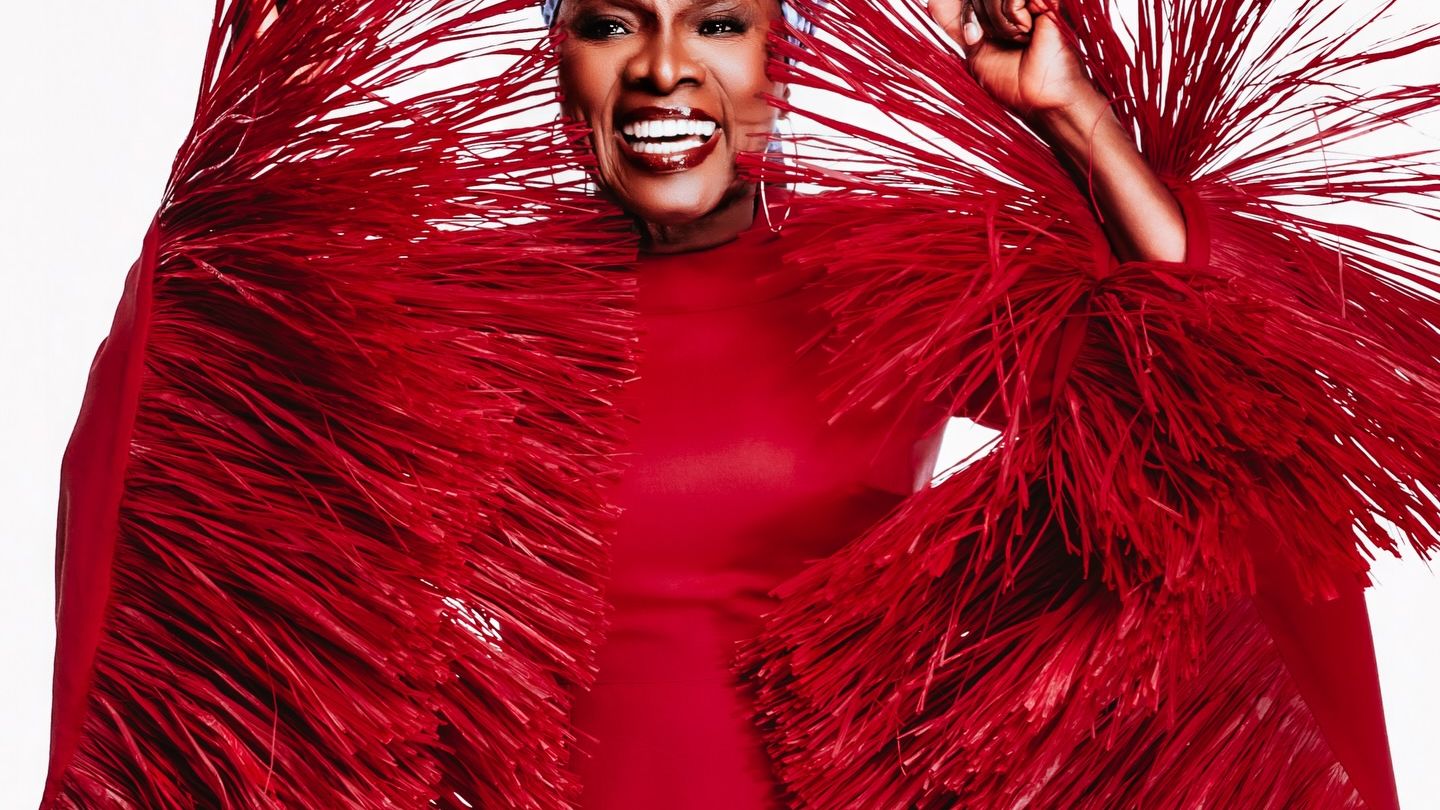 Angelique Kidjo's Birthday Look Just Made Red and Raffia Look So Good — News news on dripviewz