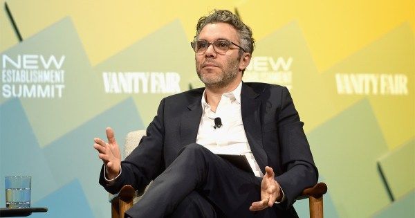 60 Minutes Gets Drastic Changes, Nick Bilton Named Executive Producer — News story on dripviewz