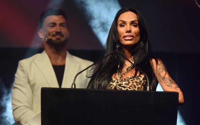 Katie Price asks newly-single reality star if she's his type after taking off wedding ring — News story on dripviewz