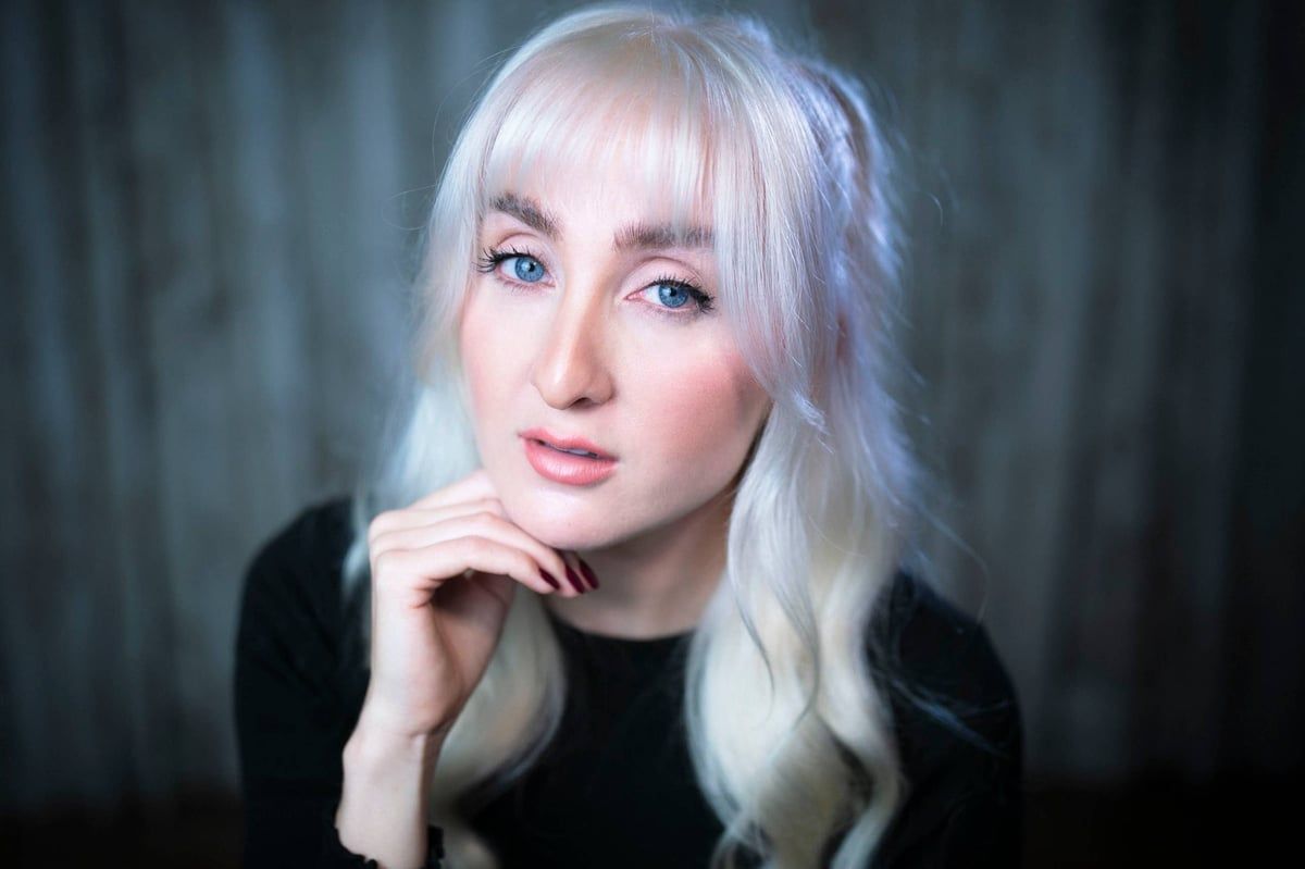 Author behind A Good Girl's Guide To Murder shortlisted for top crime award — News story on dripviewz
