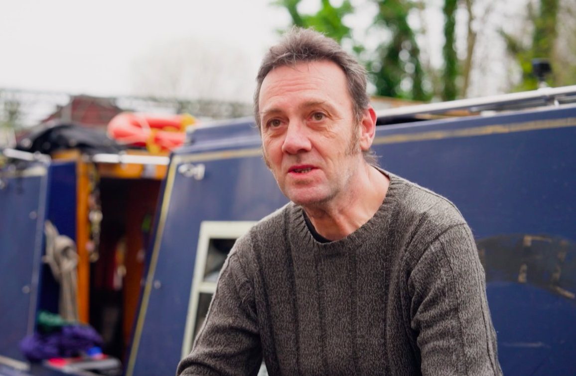 Veteran, 57, with PTSD says living on canalboat has been 'life-changing' for — News story on dripviewz
