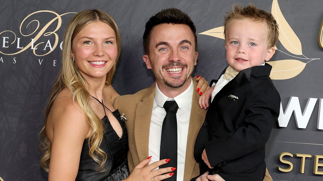 Frankie Muniz's ex-wife defends Malcolm in the Middle star's 'cringe' divorce video — News news on dripviewz