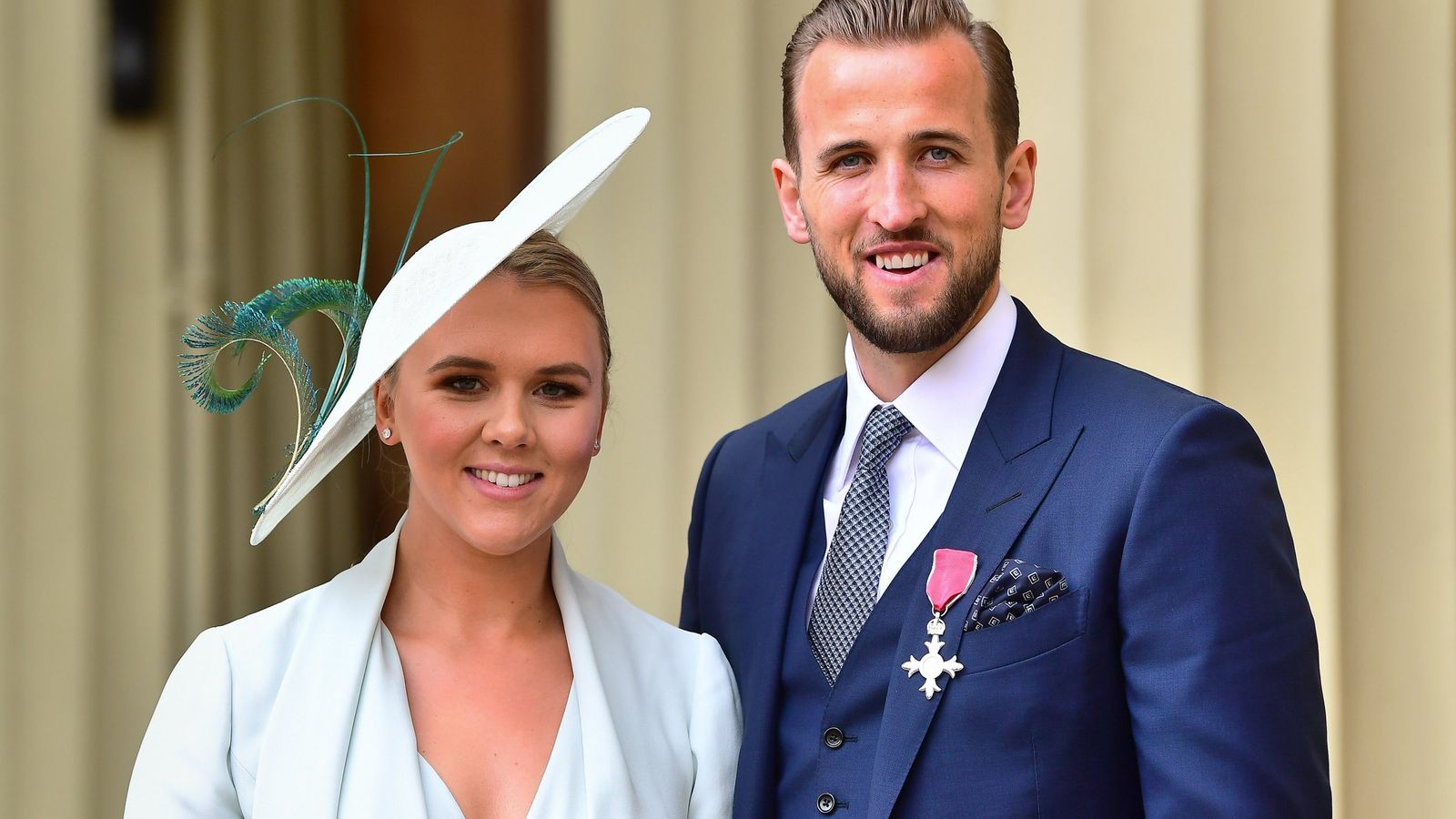 Inside Harry Kane's family life as he celebrates England win with a kiss — News news on dripviewz