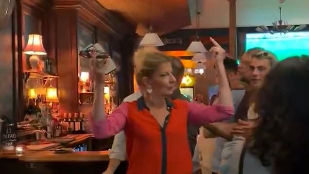 Katie Hopkins kicked out of East London pub during England match — News news on dripviewz