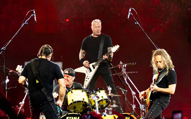 Metallica play cover of Tom Jones' 'Delilah' at Principality in Cardiff, despite song being banned in venue