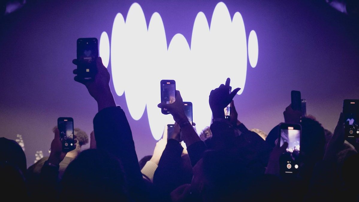 Deezer Says Daily Delivery of Fully AI Music Reaches More Than 50% for the First Time — News news on dripviewz
