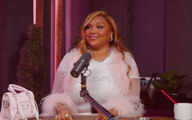 Lizzo Is 'That Grrrl' In 'Sports Illustrated' Swimsuit Cover Debut: 'My Newest Fantasy Is Feeling Good in My Body & Enjoying My Life'