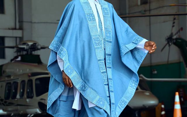Denim Agbada? Ebuka Obi-Uchendu Just Gave Us One of His Best BBNaija S11 Sunday Show Looks — Reality Tv story on dripviewz