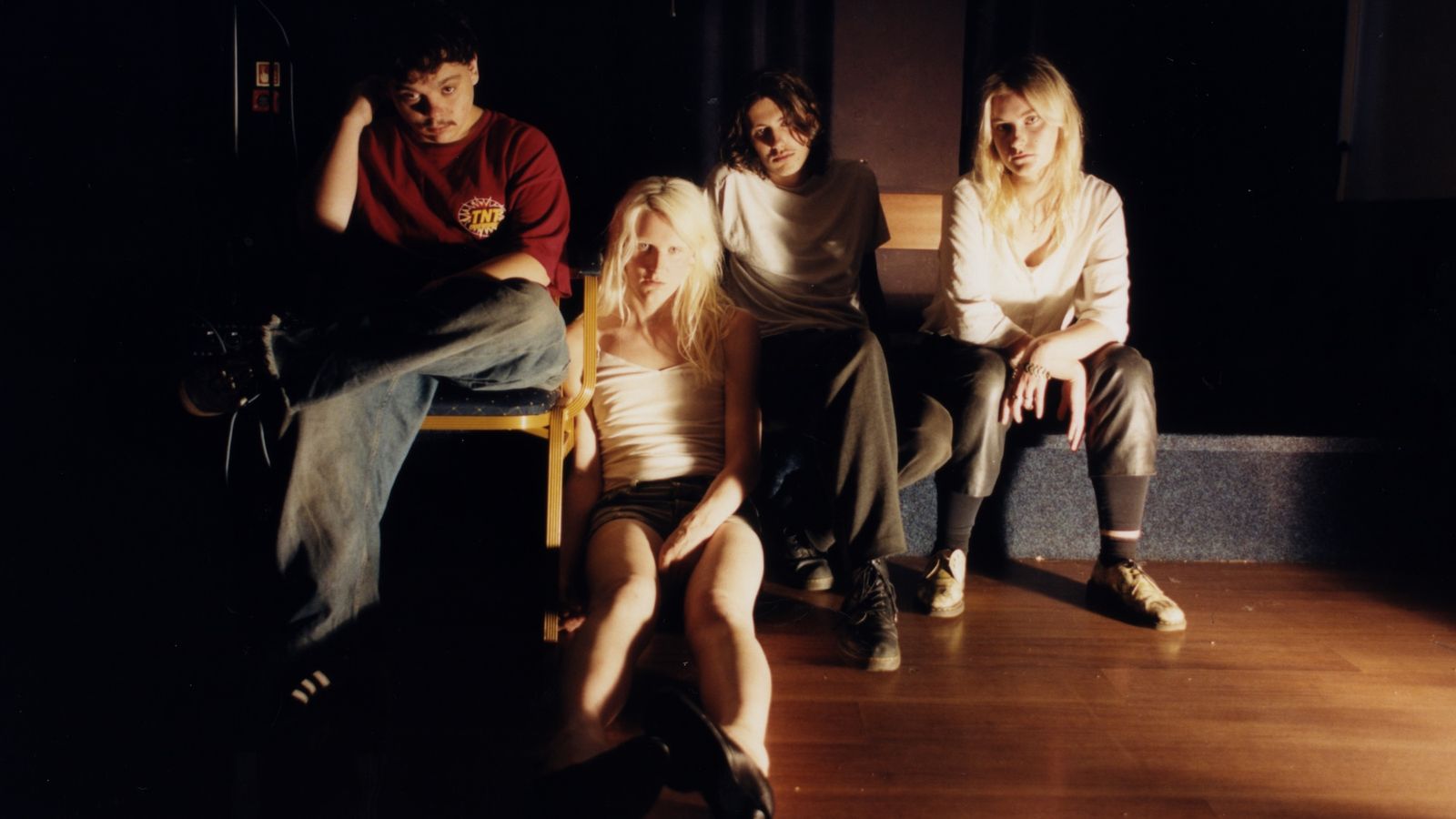 Bathing Suits are bringing deranged noise-punk to the dancefloor — News news on dripviewz