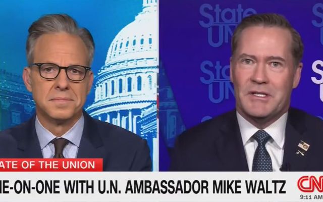 Jake Tapper Confronts Trump Official On-Air Over CNN's Ban From Press Pool — Politics story on dripviewz