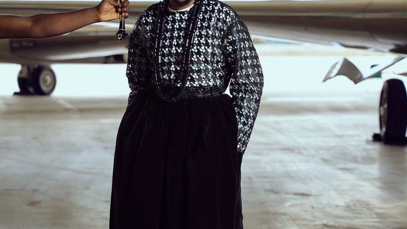Ebuka Obi-Uchendu's Second BBNaija Season 11 Look Is Giving South-South Royalty — Reality Tv news on dripviewz