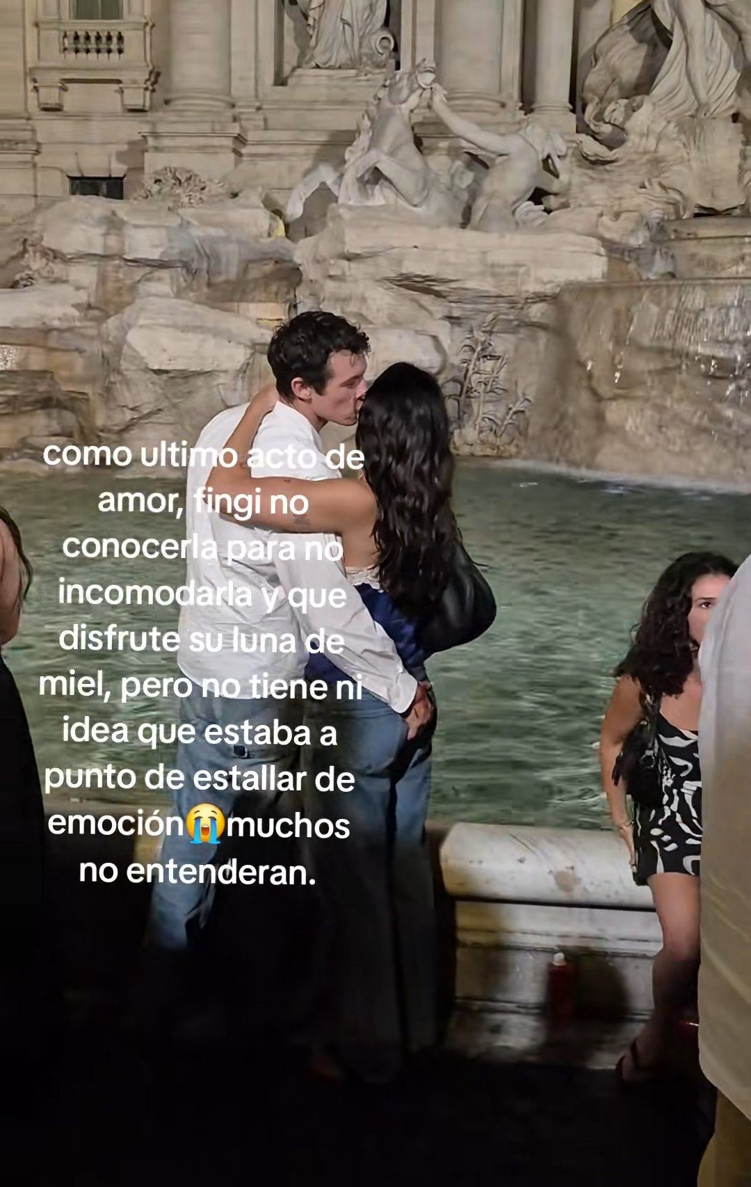 Callum Turner doesn't try to hide raunchy gesture with Dua Lipa at busy tourist spot