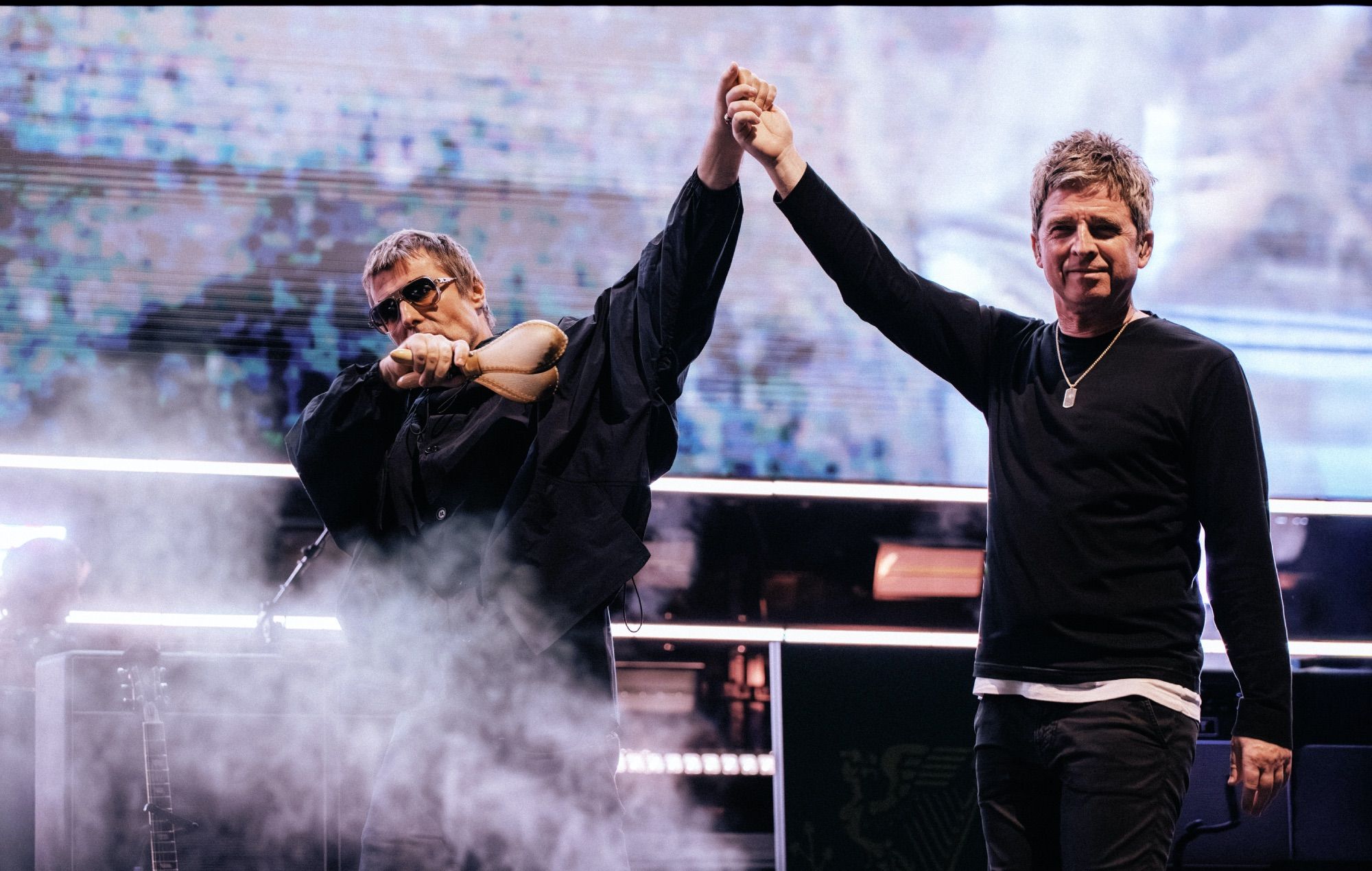 Fans speculate if Oasis will play Glastonbury 2027 — News story on dripviewz