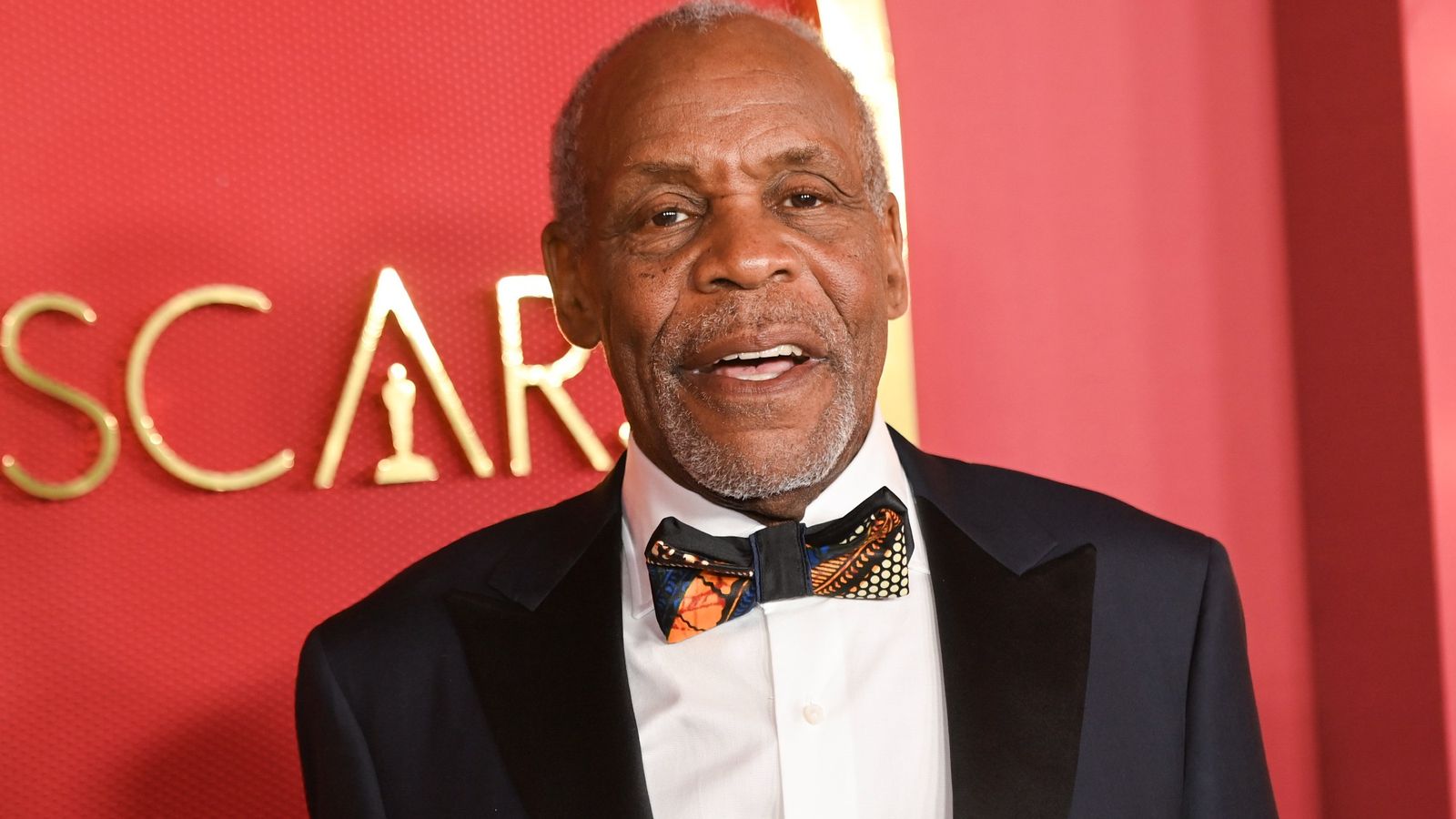 'Lethal Weapon' star Danny Glover reveals he has Alzheimer's — News news on dripviewz