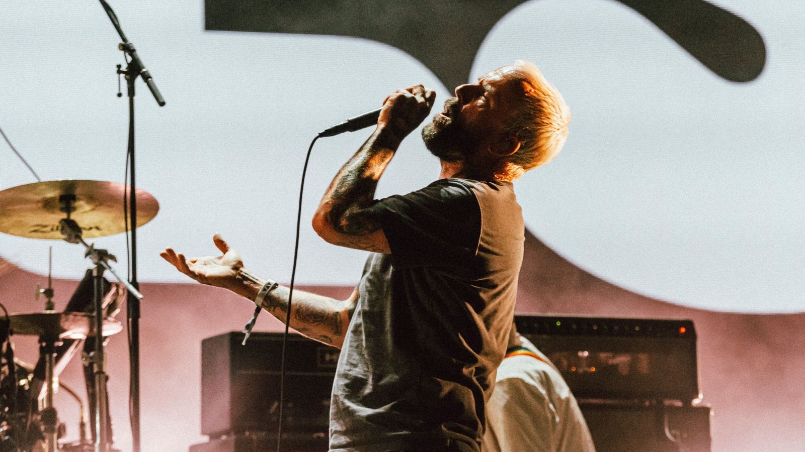 IDLES hail Interpol as "one of the main reasons I'm in a band" at Bilbao BBK Live 2026 — News news on dripviewz