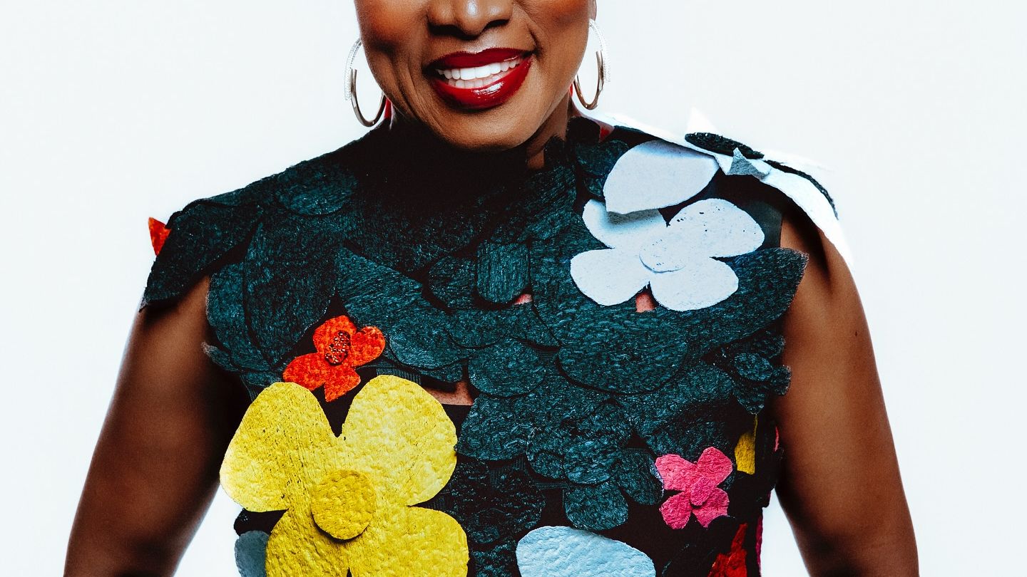 Angélique Kidjo Is Making Hollywood History as the First Black African Artist to Receive a Walk of Fame Star — News news on dripviewz