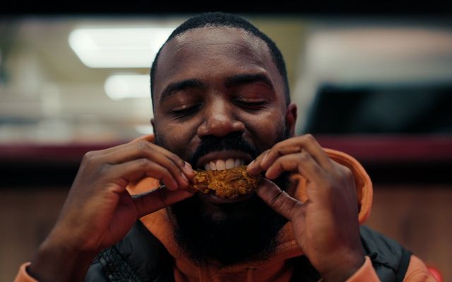 Mo Gilligan shocked to discover ingredient in burgers 'is put in condoms for lubrication'