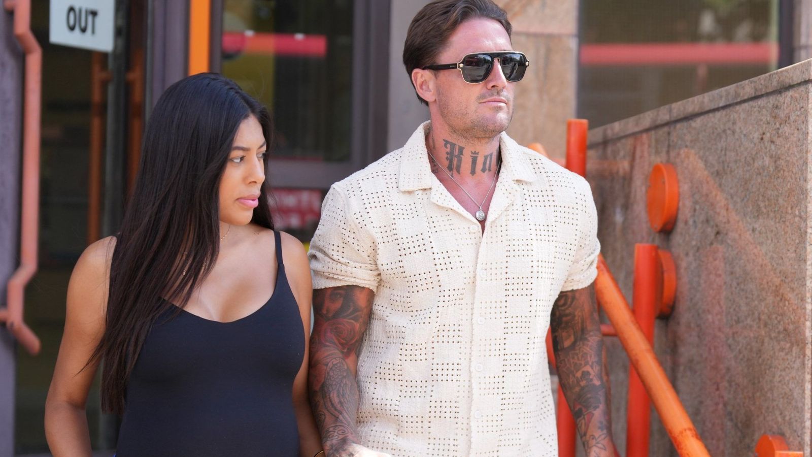 Stephen Bear pleads guilty to five counts of sex offender register breaches — Reality Tv news on dripviewz