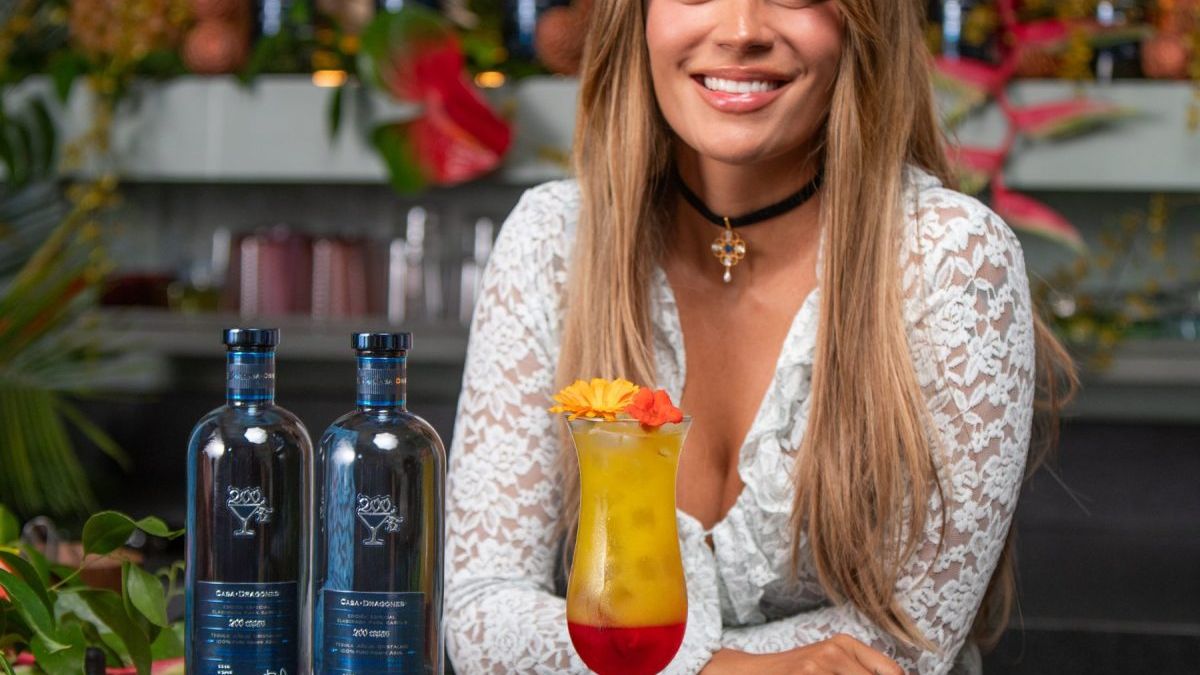 Karol G Creates Tropicoqueta-Themed Cocktail for Her TropiTour & More Uplifting Moments in Latin Music — News news on dripviewz