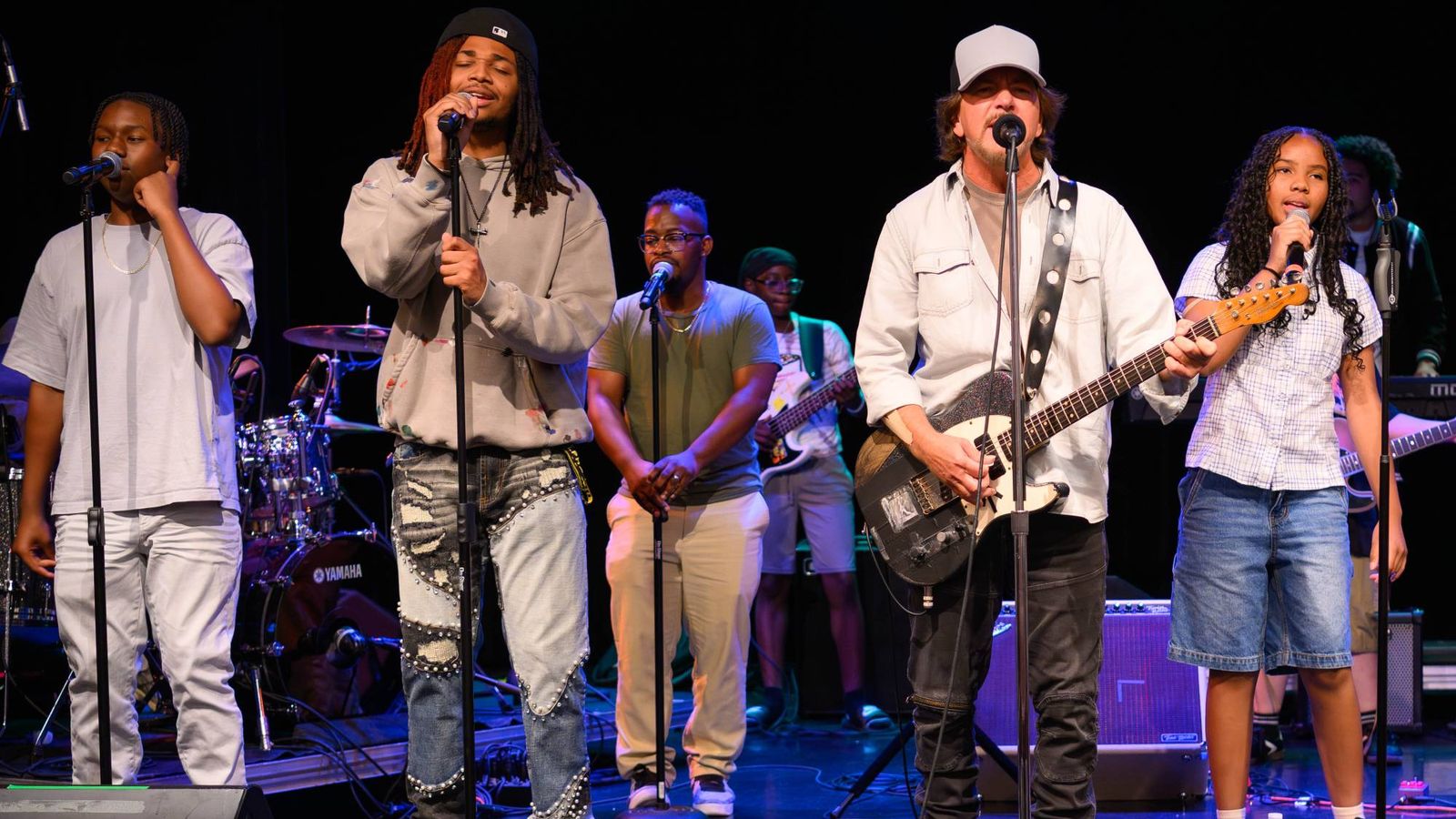 Pearl Jam's Eddie Vedder shares inspirational new song 'Better Believe' — Music news on dripviewz