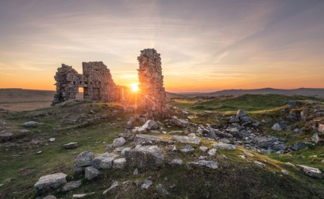 It's sunset on Dartmoor at the ruins of Foggintor
