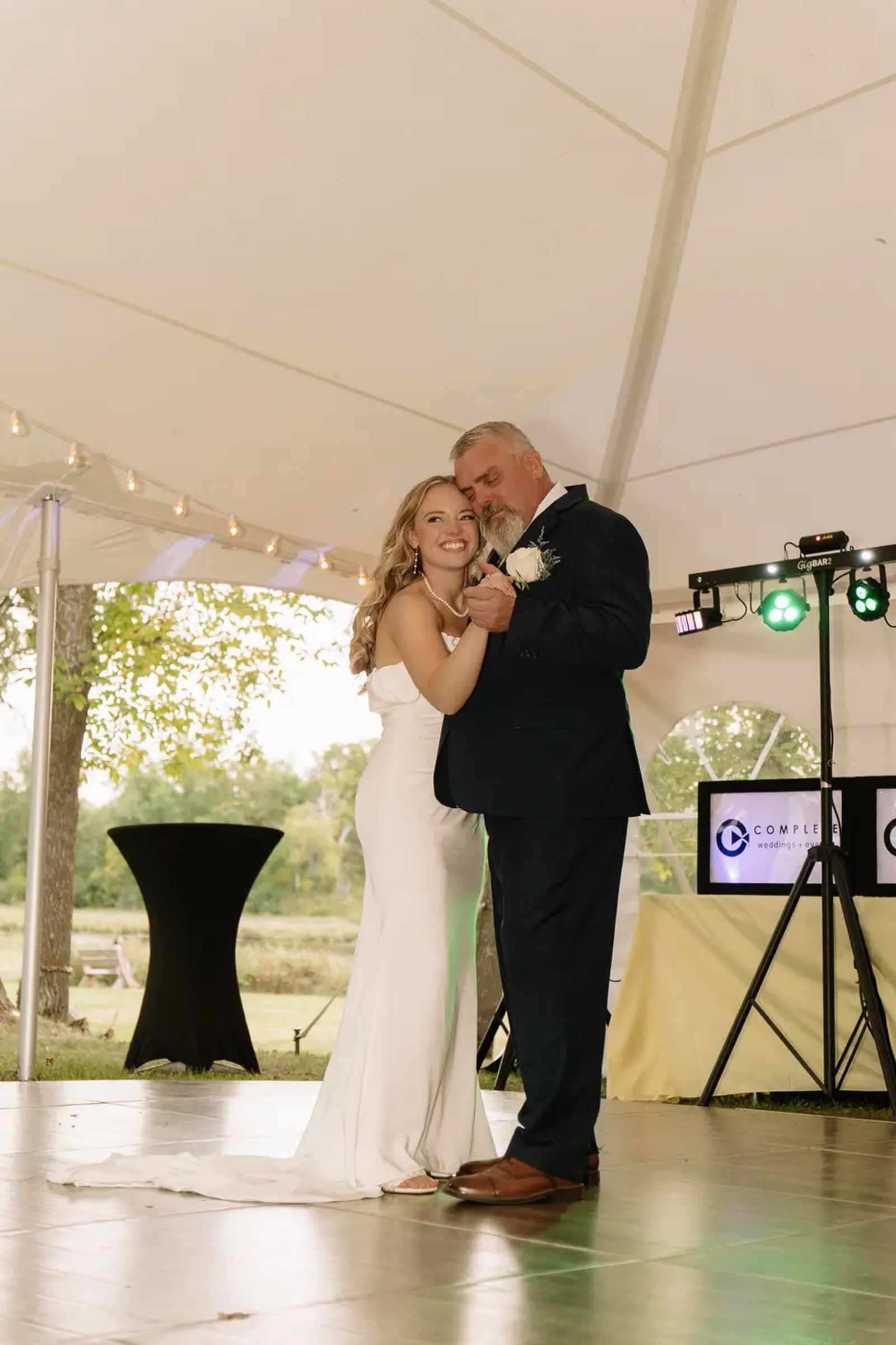 Grand Forks wedding photography by Love Grows & Co, 48