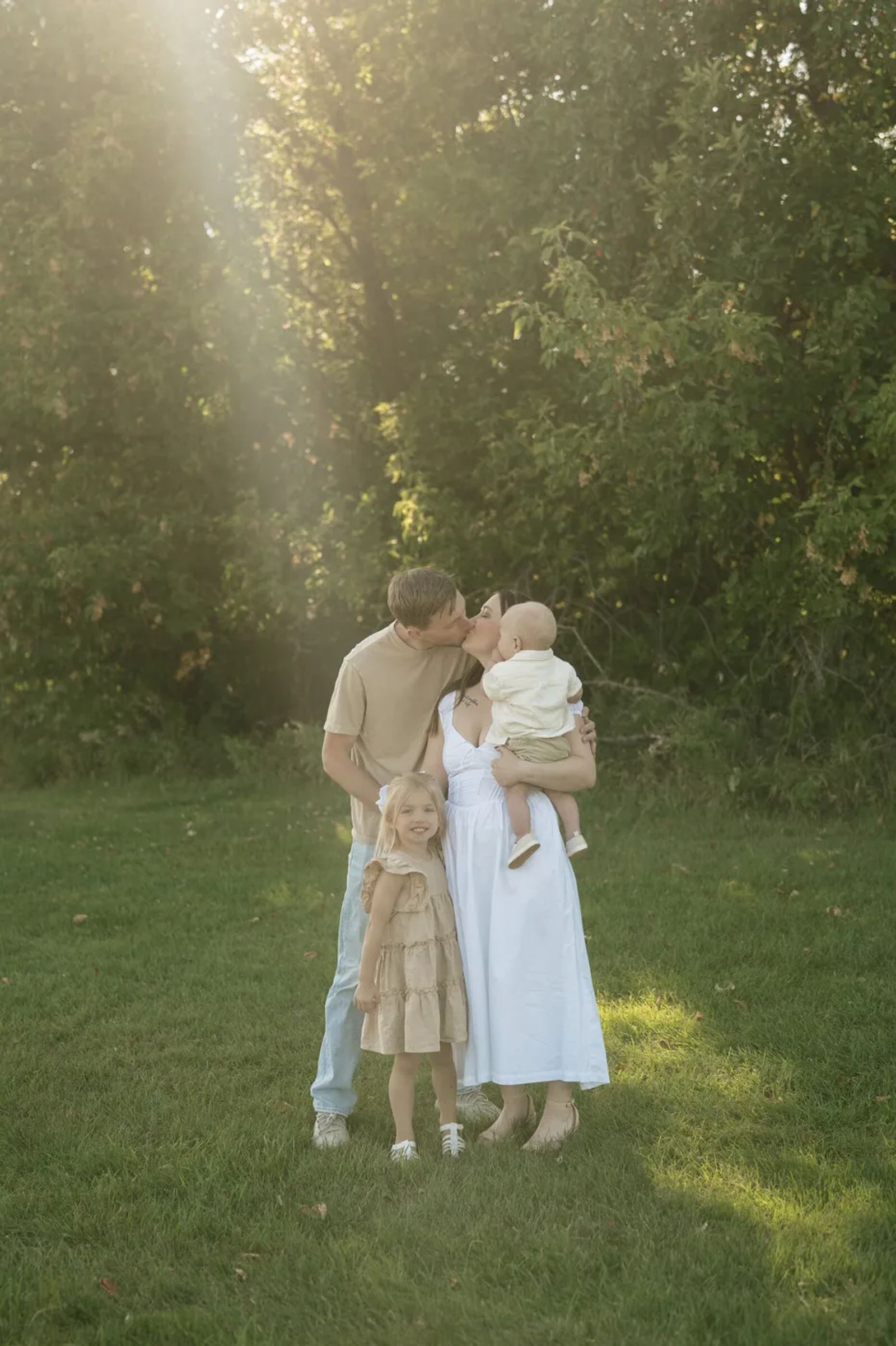 Family photography session by Love Grows & Co, 36