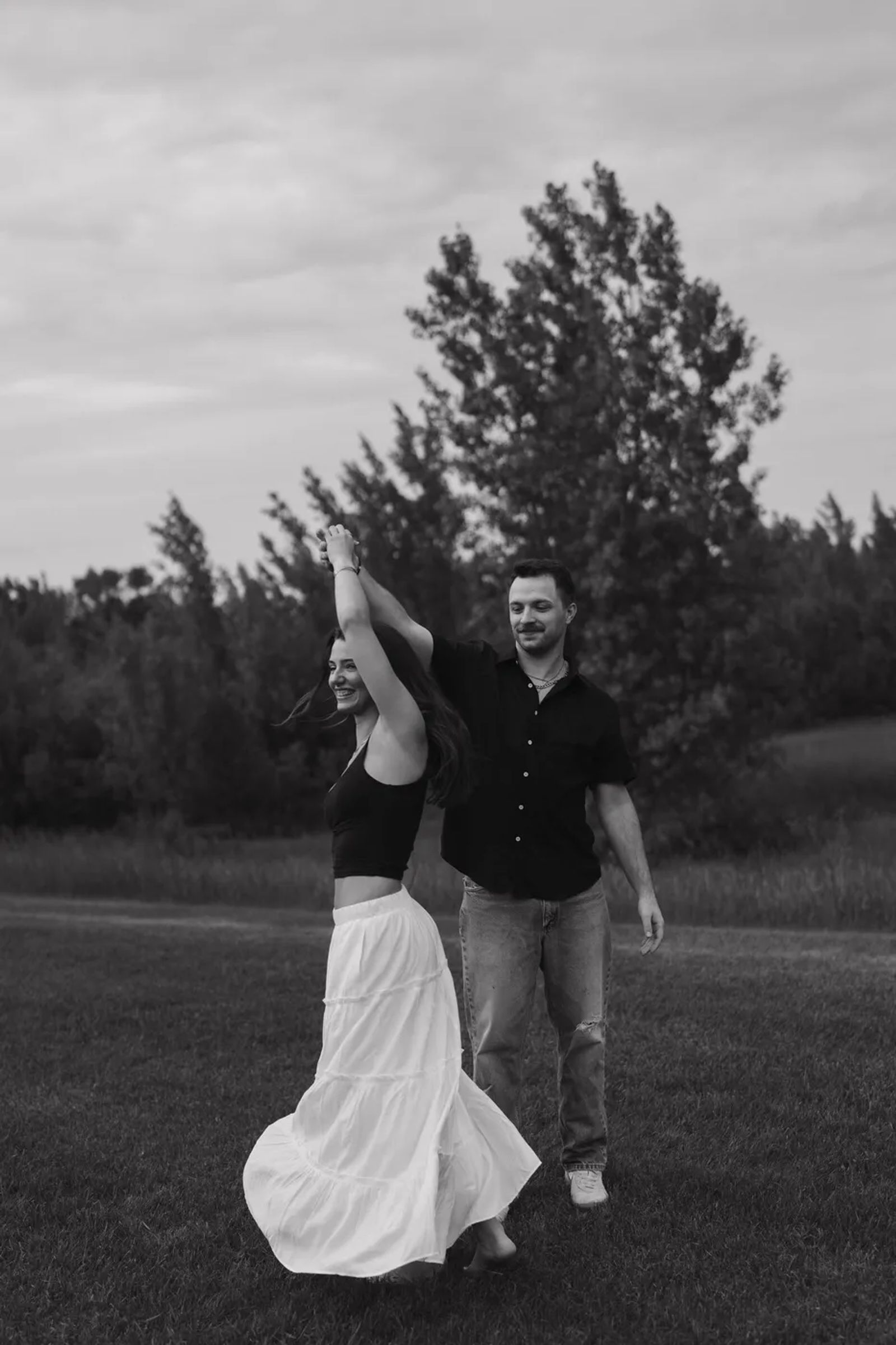 Couples and engagement session by Love Grows & Co, 3
