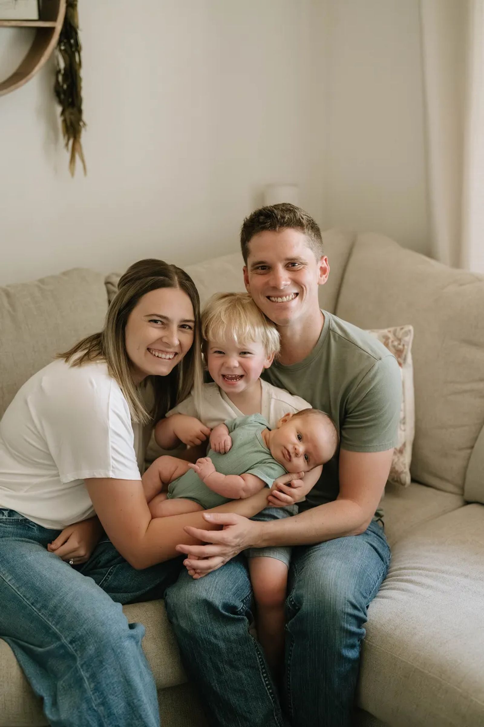 Family photography session by Love Grows & Co, 18