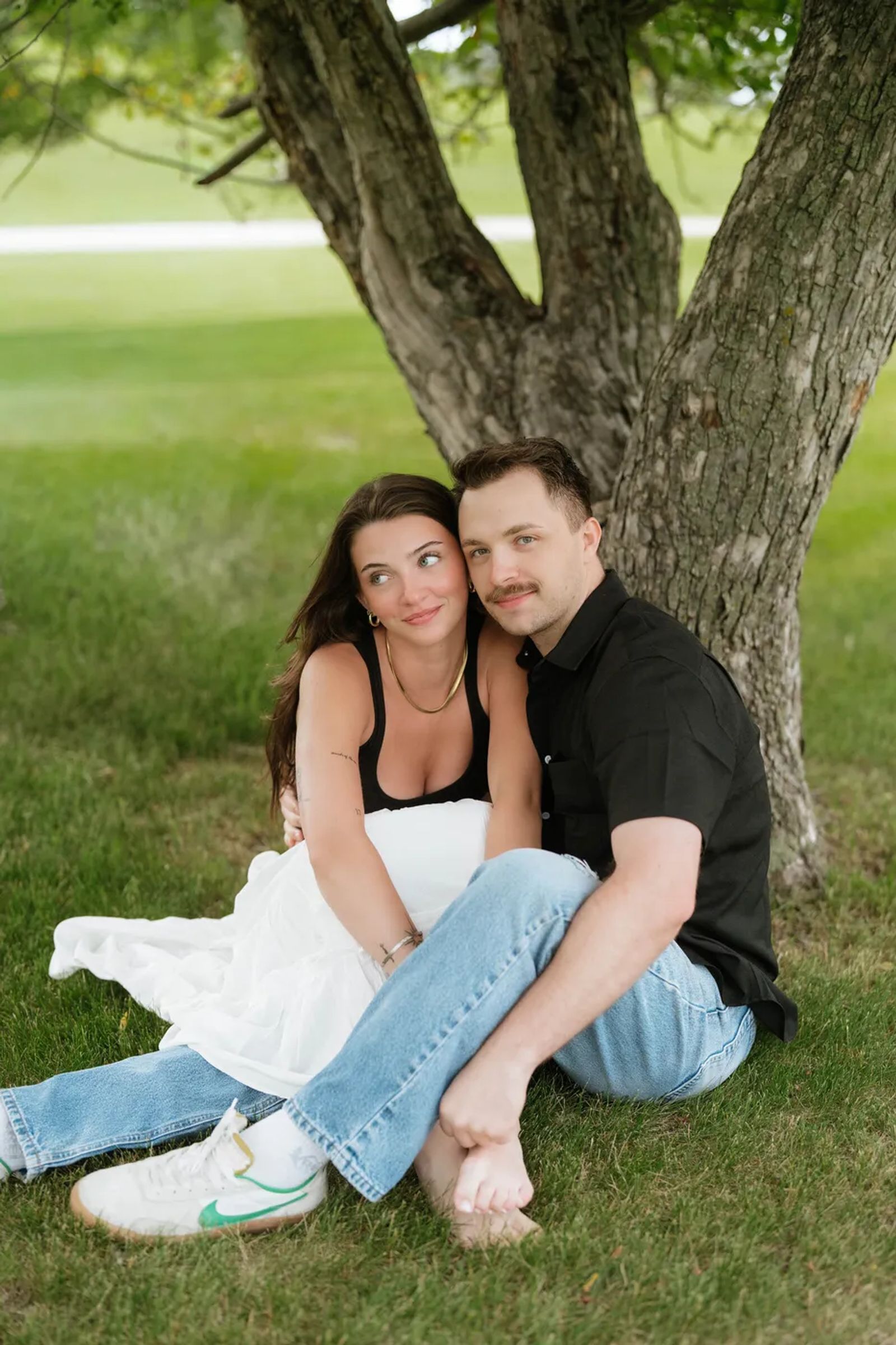 Couples and engagement session by Love Grows & Co, 24
