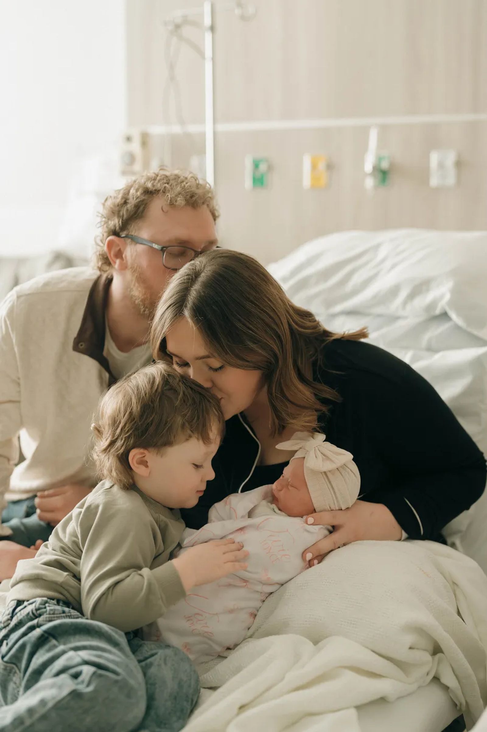 Family photography session by Love Grows & Co, 14